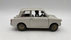 Infinite Statue Autobianchi Bianchina "Fantozzi e la signorina Silvani" 1/18 - foto 3