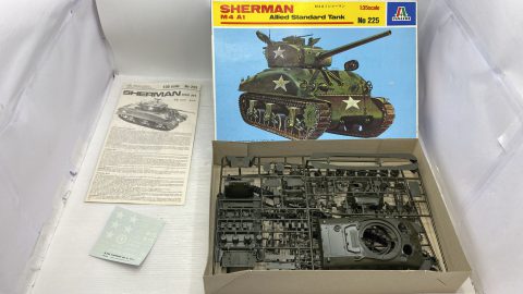 Italeri Sherman M4 A1 Allied Standard Tank 1/35