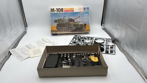 Italeri M-108 105mm Howitzer n.238 1/35