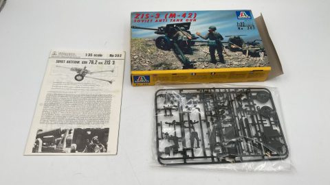 Italeri ZIS-3 M-42 Soviet Anti Tank Gun 1/35