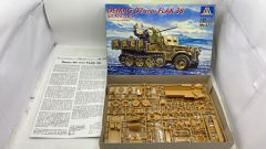 Italeri Demag D7 with FLAK 39 Sd.kfz.10/5 1/35 - scala 1:35