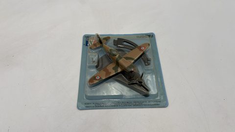 Italeri aereo da combattimento Dewoitine D.520 1/100