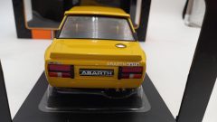 Ixo Fiat 131 Abarth 1980 1/18 - foto 5