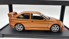 Ixo Ford Escort RS Custom 1998 1/18 - foto 4