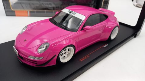 Ixo Porsche RWB 997 1/18