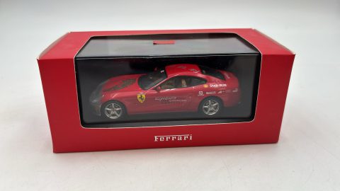 Ixo Ferrari 612 Scaglietti China Tour Car 2005 1/43, teca rotta