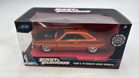 Jada Toys Dom's Plymouth Road Runner Fast and Furious 1/32 scatola leggermente rovinata