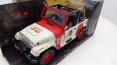 Jada Toys Jeep Wrangler Jurassic World 1/24 - scala 1:24