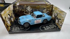 Jadi Triumph TR4 1/18, Scatola lievemente usurata - scala 1:18