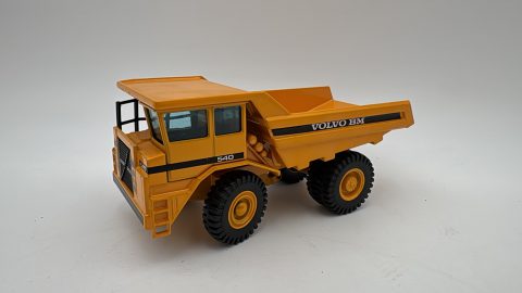 Joal Volvo BM 540 1/50,  senza scatola originale