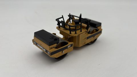 Joal Caterpillar CB-534 rullo compressore 1/50 senza scatola originale