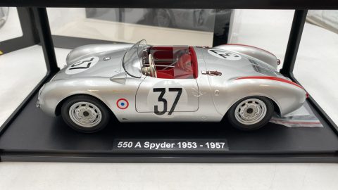 KK Scale Porsche 550 A Spyder Le Mans 1955 1/12