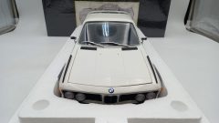 KK Scale BMW 3.0 CSL e9 1973 1/12 - foto 2