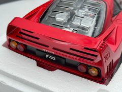 KK Scale Ferrari F40 1990 Lightweight 1/12 - foto 9