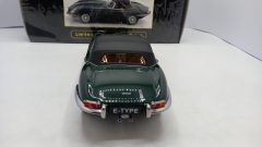 KK Scale Jaguar E-Type Series 1 RHD Convertible 1961 1/18 - foto 5