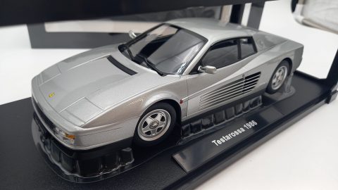 KK Scale Ferrari Testarossa 1986 1/18