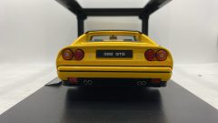 KK-Scale Ferrari 328 GTS 1985 1/18 - foto 4