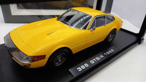 KK Scale Ferrari 365 GTB/4 Daytona 1969 1/18