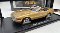 KK-Scale Ferrari 365 GTS/4 1969 1/18 - scala 1:18