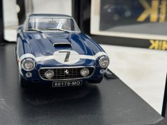 KK Scale Ferrari 250 SWB Goodwood 1961 1/18 Scatola Lievemente Usurata - foto 7