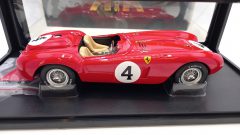 KK Scale Ferrari 375 Plus winner Le Mans 1954 1/18 - foto 3