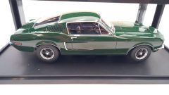 KK Scale Ford Mustang GT Fastback 1968 1/18 - foto 5