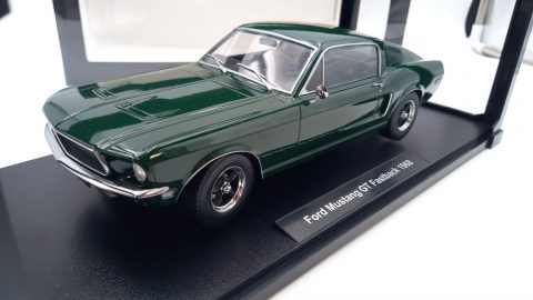 KK Scale Ford Mustang GT Fastback 1968 1/18
