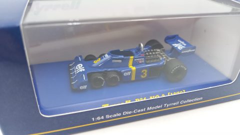 Kyosho Tyrrell P34 6 ruote Jody Scheckter 1976 1/64