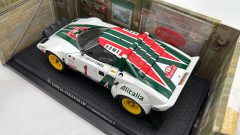 Kyosho Lancia Stratos HF Rally Monte Carlo 1977 1/18 - foto 3