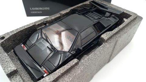 kyosho Lamborghini Countach LP 400S 1/18