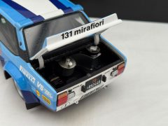 Kyosho Fiat 131 Abarth Costa Smeralda 1981 1/18 - foto 3