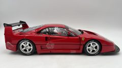 Kyosho Ferrari F40 Competizione 1989 1/12 - foto 4