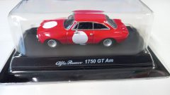 Kyosho Alfa Romeo 1750 GT Am 1/64 - foto 3