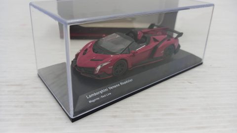 Kyosho Lamborghini Veneno Roadster 1/64