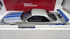 Kyosho Nissan Skyline GT-R (BNR34) Fast and Furious 1/12 - foto 3