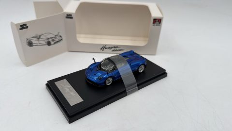 LCD Models Pagani Huayra Roadster Blue 1/64