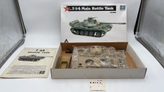 Lee T-54 USSR Main Battle Tank 1/35 - scala 1:35