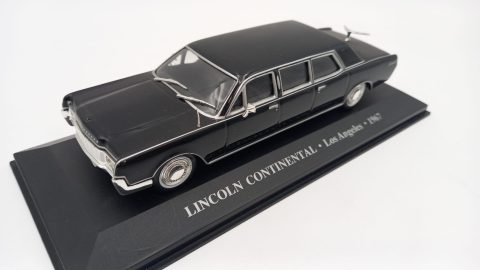 Lincoln Continental Taxi Los Angeles 1967 1/43, senza scatola originale
