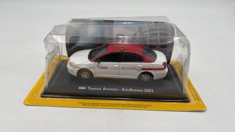 Toyota Avensis Eindhoven Taxi 2003 1/43
