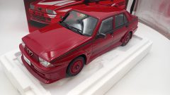 Laudoracing Alfa Romeo 75 1.8i Turbo Evoluzione 1986 1/12 - scala 1:12