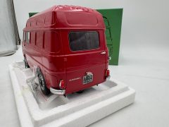 Laudoracing Alfa Romeo F12 Autocarro Tetto Sopralzato 1967 1/18 - foto 5