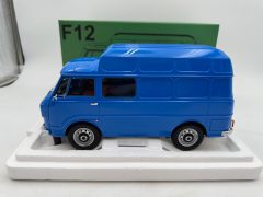 Laudoracing Alfa Romeo F12 Autocarro Tetto Sopralzato 1967 1/18 - foto 5