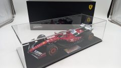 Looksmart Ferrari SF-25 Charles Leclerc Monaco GP 2025 1/18 - foto 8