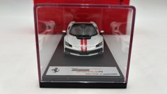 Looksmart Ferrari 296 Speciale A 1/43 Bianco Artico con Livrea - foto 2