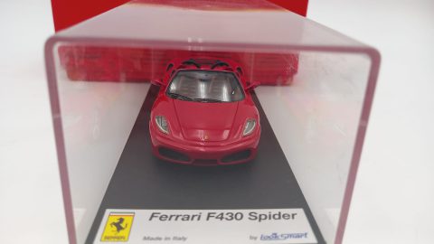 Looksmart Ferrari F430 Spider 2005 1/43, confezione rovinata
