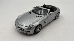 Maisto Mercedes-Benz SLS AMG Roadster 1/24 senza scatola originale - scala 1:24