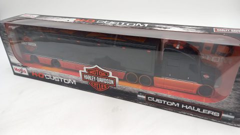 Maisto Harley Davidson H-D Custom Haulers Truck 1/64
