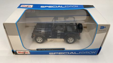 Maisto Jeep Wrangler Rubicon 1/27