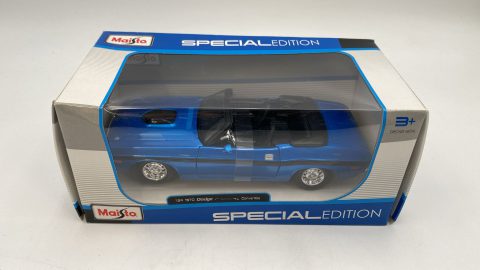 Maisto Dodge Challenger R/T Convertible 1970 1/24