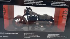 Maisto Harley Davidson Sportster Iron 883 2022 1/18 - foto 3